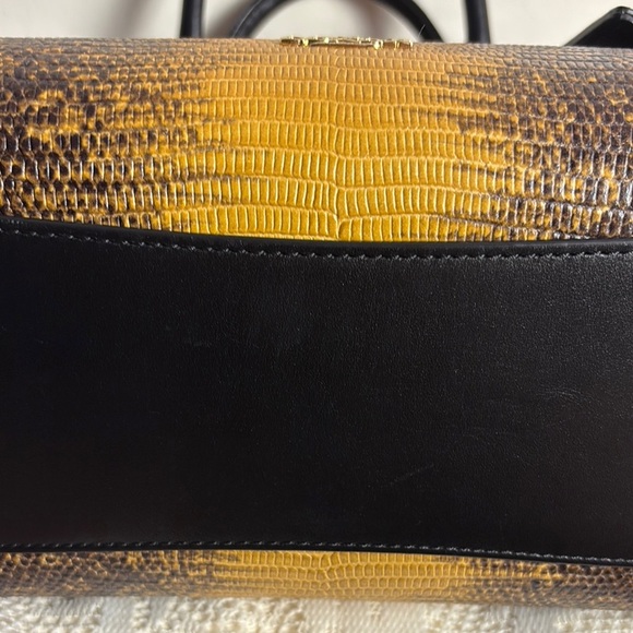 Coach Exclusive Lizard Embossed Zoe Carryall Bag - EUC - Picture 13 of 14